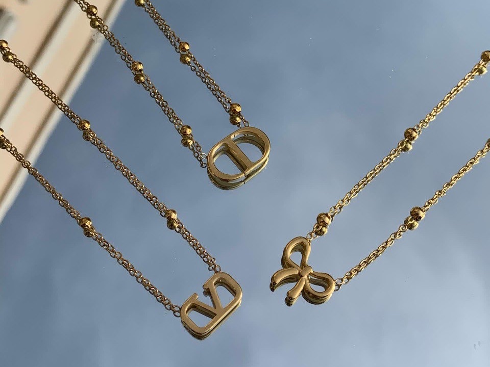 Stainless steel necklace