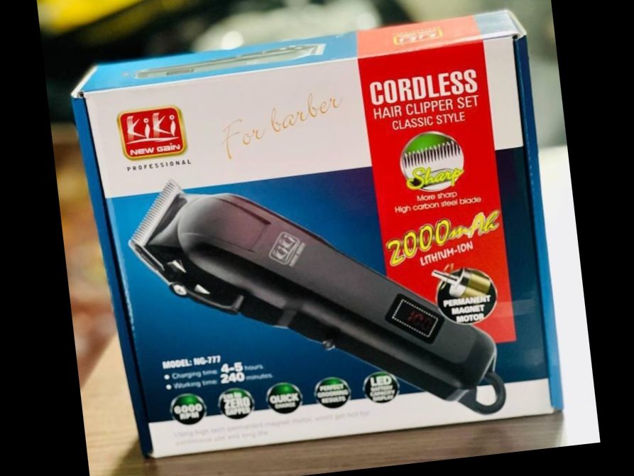 Cordless hair clipper